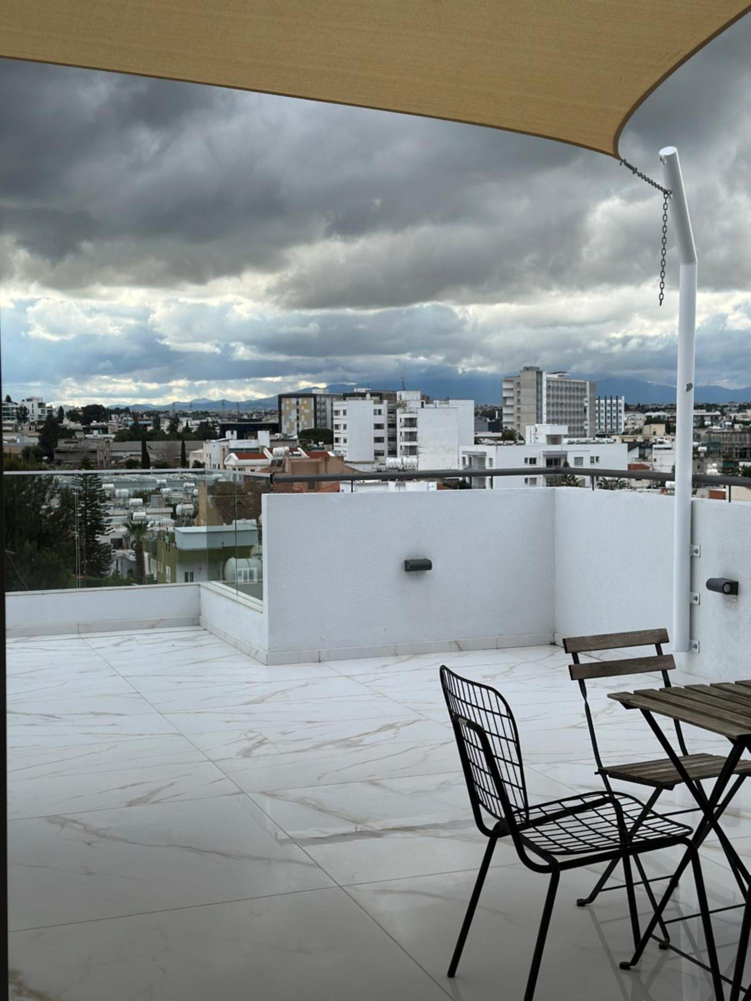 Apartamento Luxury City Penthouse-Panoramic View! Nicosia Exterior foto